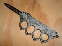 1918 US Trench Knuckles Camo D/A OTF Automatic Knife Two Tone Dagger