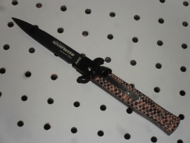 AKC 7.5" Leverletto Lever Lock Automatic Knife Snake Skin Black