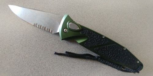 Cobra Green Side Opening Automatic Knife Serrated (7.8" Overall)