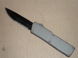 Lightning Grey OTF D/A Automatic Knife Black Serrated Blade